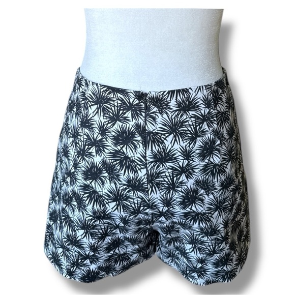 MICHAEL Michael Kors Golf Skirt Skort Shorts Floral - Picture 4 of 16